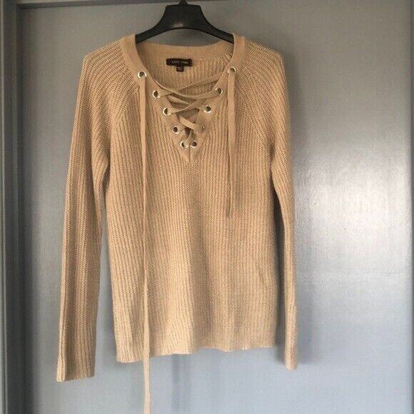 LOVE TREE Women’s Tan Lace-Up Front V-Neck Knit Sweater-Size M Long Sleeves - Picture 1 of 6